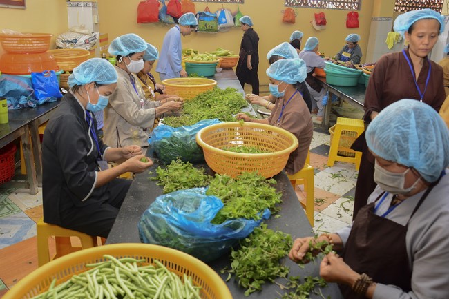 Dharma talk How To Practice Correctly - The 96th Seven-Day Retreat